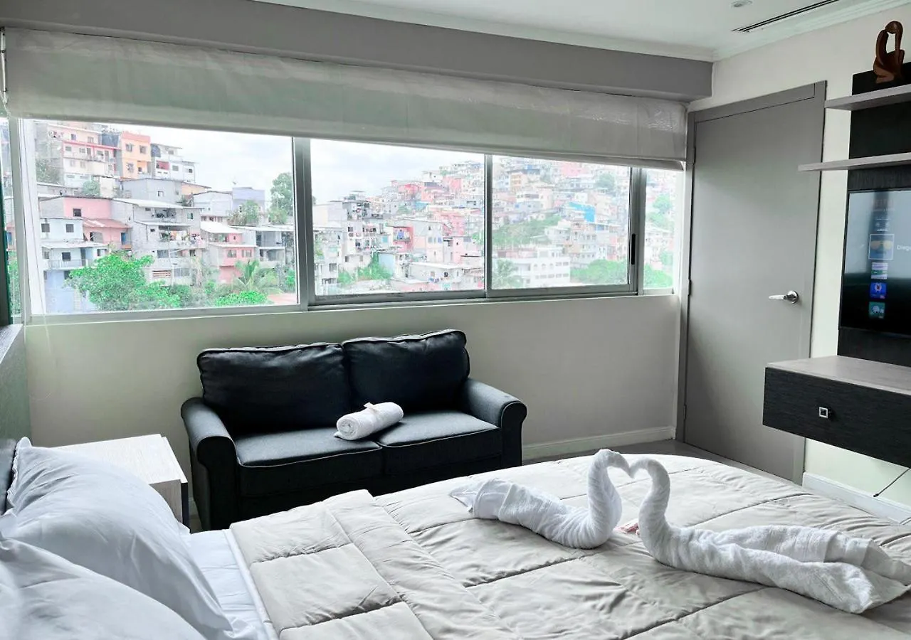 Suite Elegante Con Piscina Y Jacuzzi - Riverfront 2 Guayaquil 0*,  Ekvádor