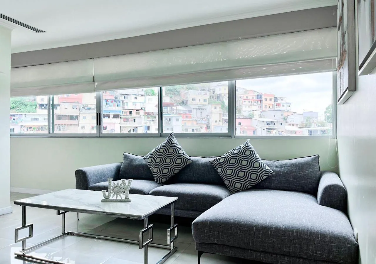 Suite Elegante Con Piscina Y Jacuzzi - Riverfront 2 Guayaquil